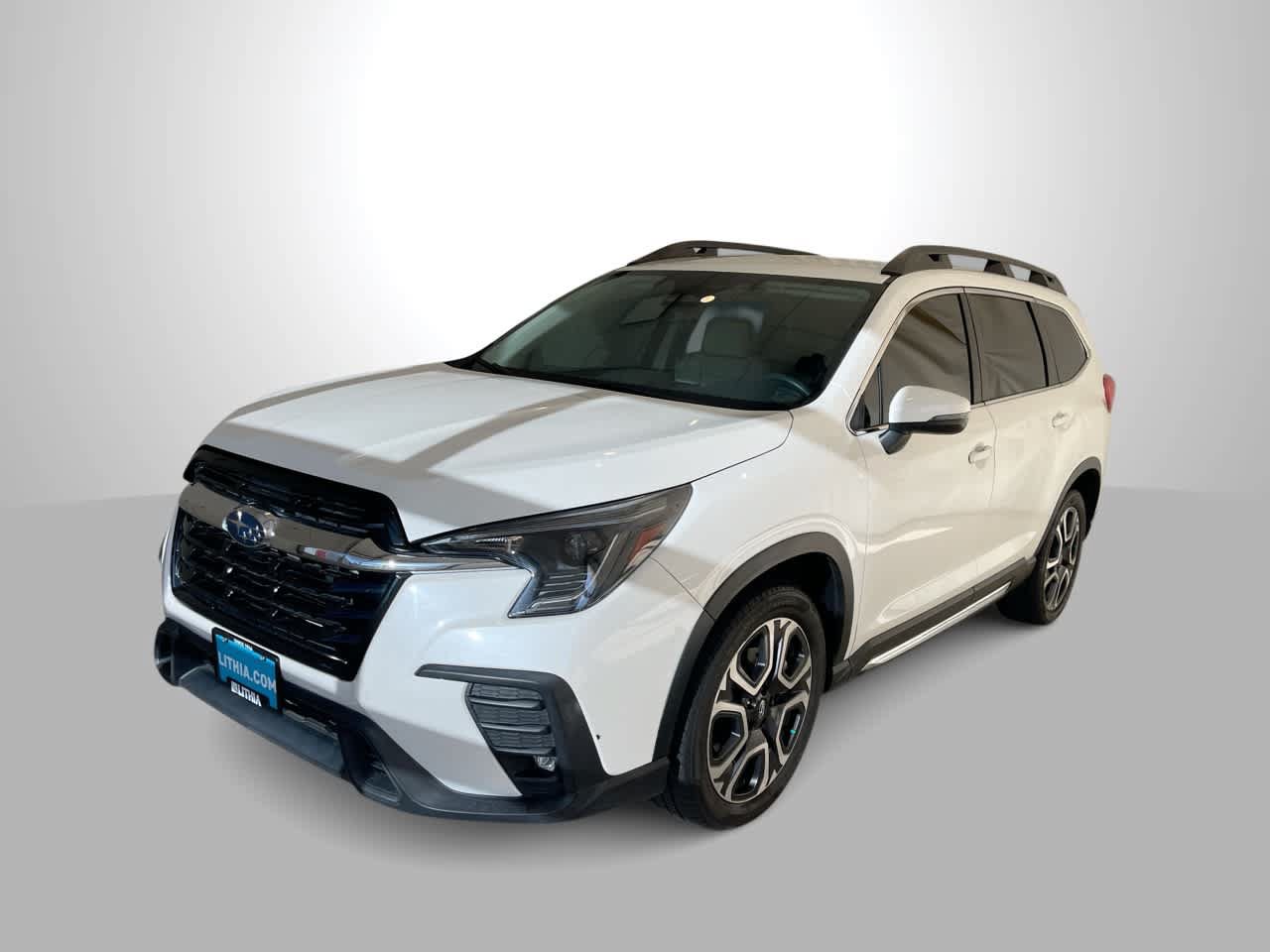 Used 2023 Subaru Ascent Limited AWD/4WD image 1