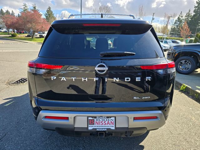 Used 2023 Nissan Pathfinder SL w/ SL Premium Package image 8