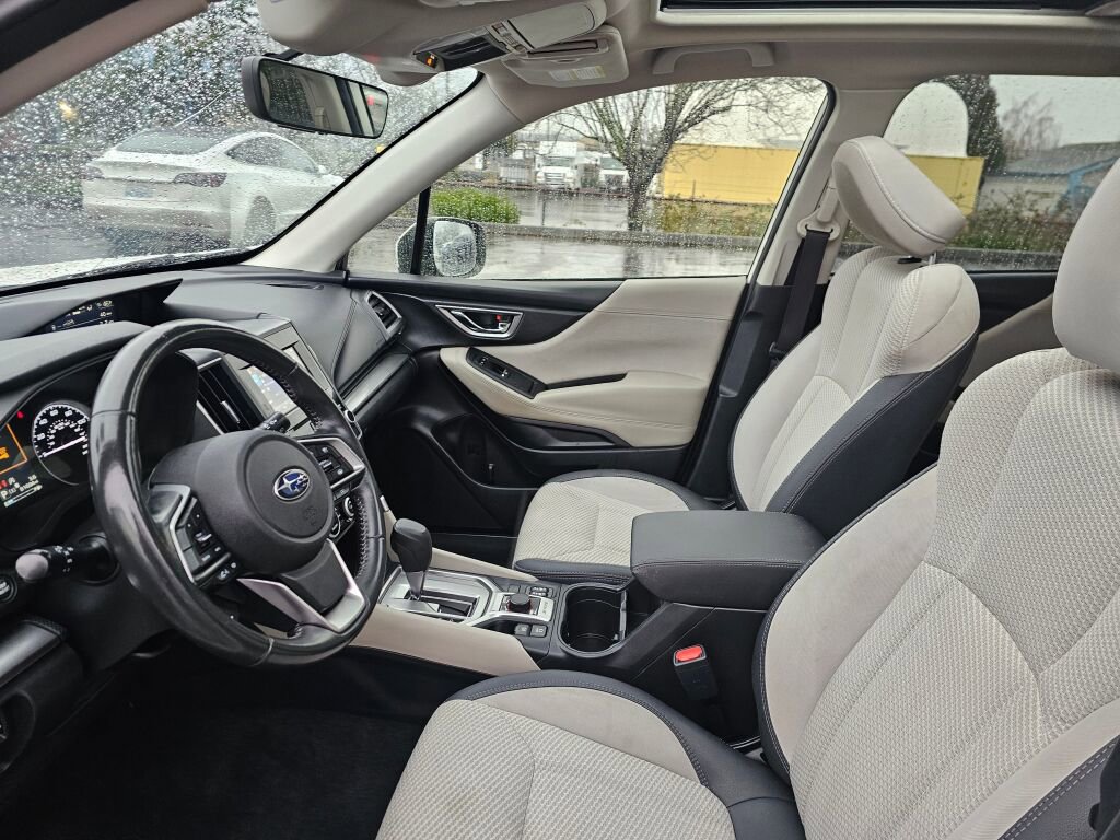 Used 2020 Subaru Forester Premium image 24