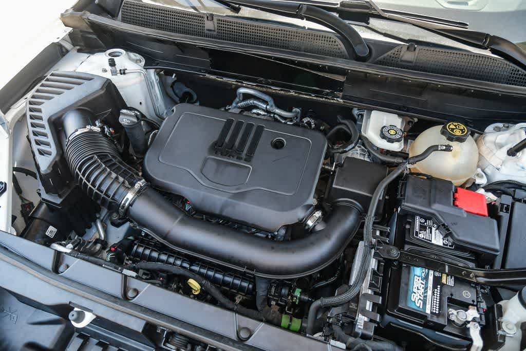 Used 2022 GMC Acadia SLE w/ Driver Convenience Package FWD image 29
