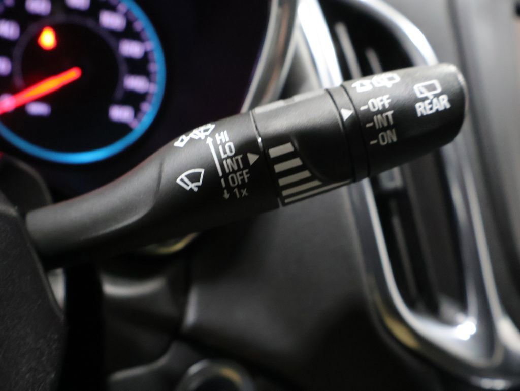 Used 2019 Chevrolet Equinox LT image 37