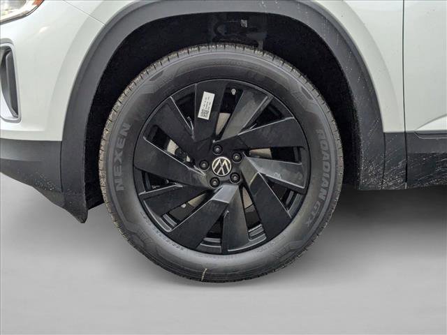 New 2026 Volkswagen Atlas SE image 10