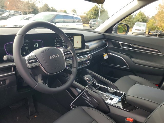 New 2025 Kia Telluride S image 13