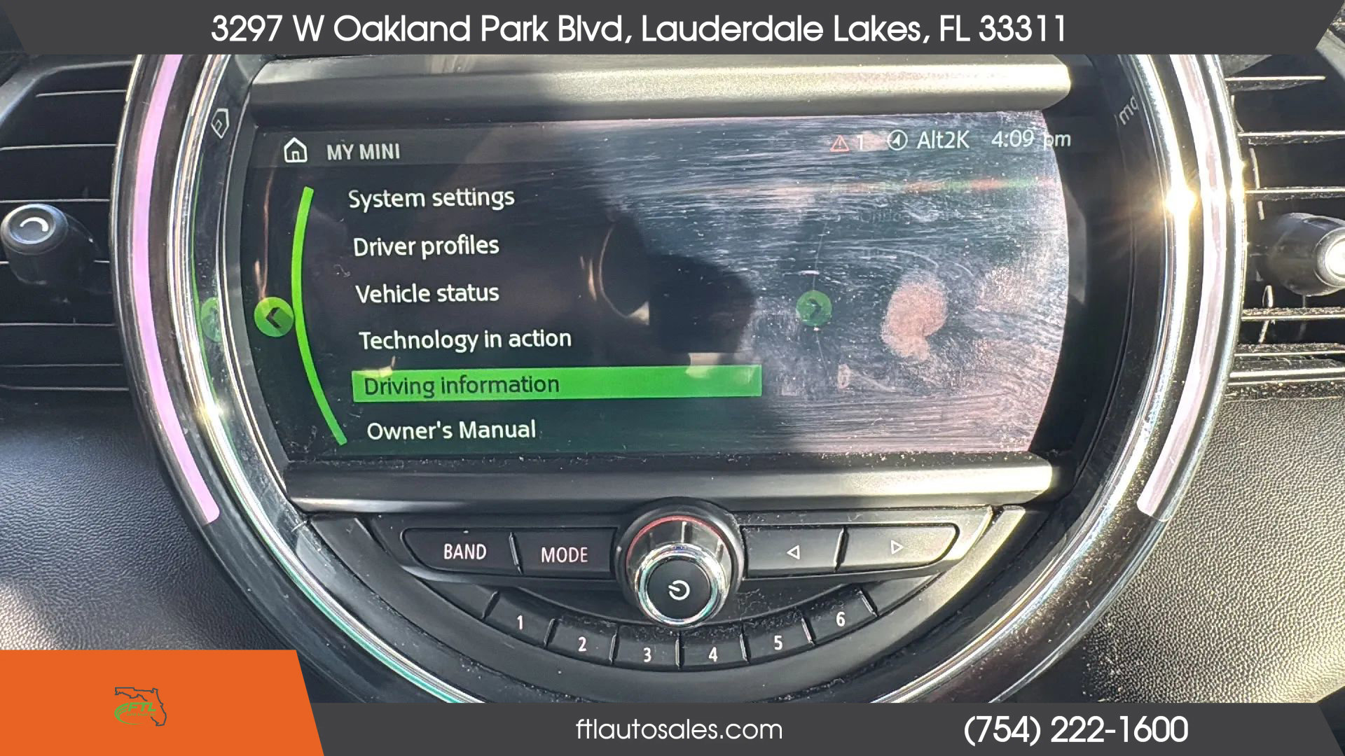 Used 2019 MINI Cooper S image 59