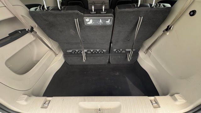 Used 2018 Chrysler Pacifica Touring-L w/ Tire & Wheel Group FWD image 14