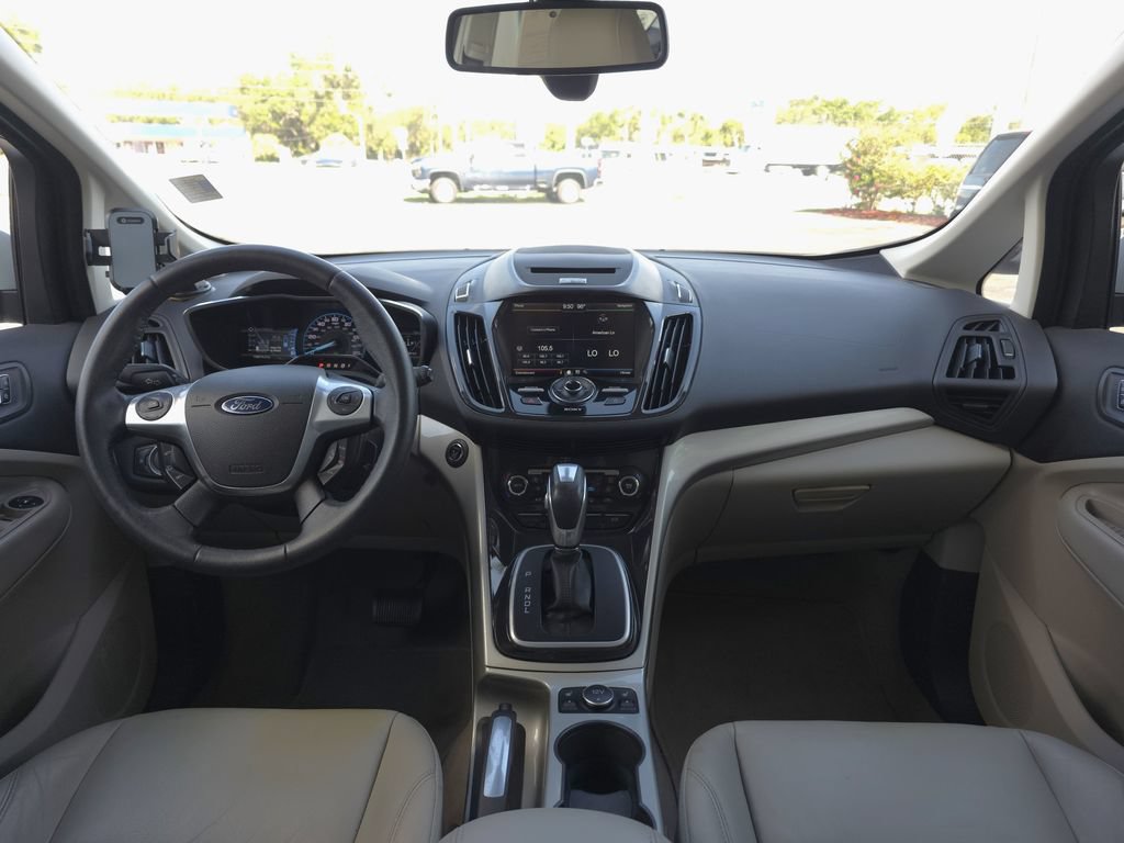 Used 2014 Ford C-MAX SEL w/ Equipment Group 302A FWD image 17
