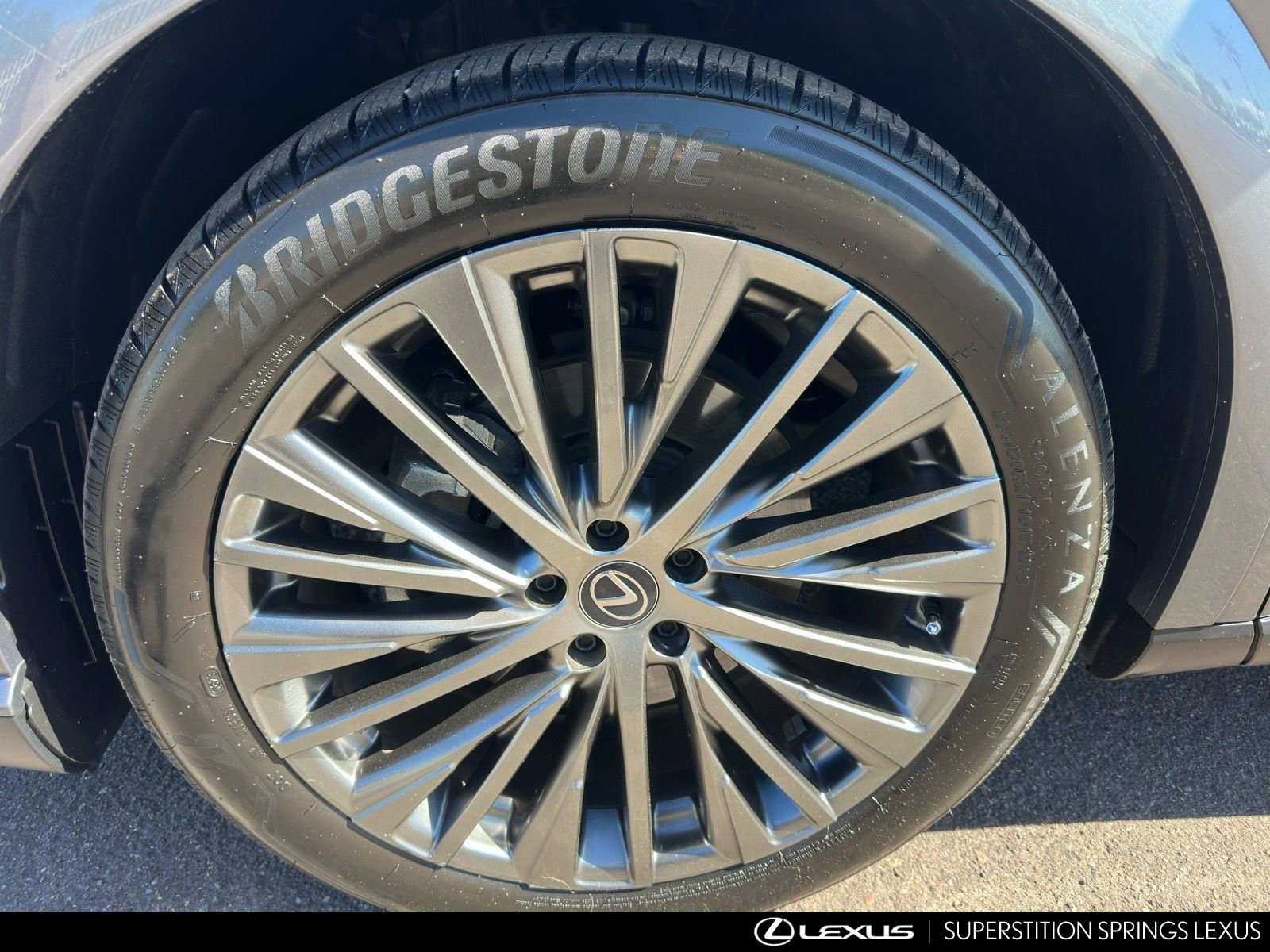 Used 2023 Lexus RX 350 FWD w/ Cold Area Package image 10