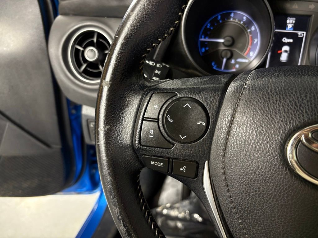 Used 2018 Toyota Corolla iM w/ Carpet Mat Package (TMS) FWD image 21
