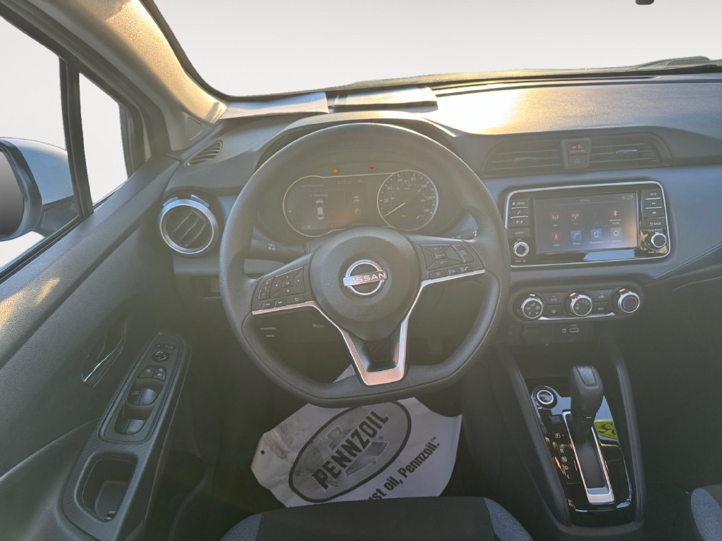 Used 2025 Nissan Versa SV FWD image 12