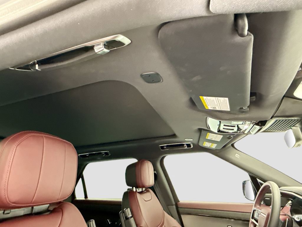 Used 2024 Land Rover Range Rover Sport Dynamic SE image 17