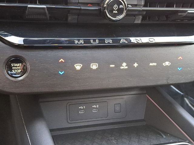 Certified 2025 Nissan Murano SL image 17