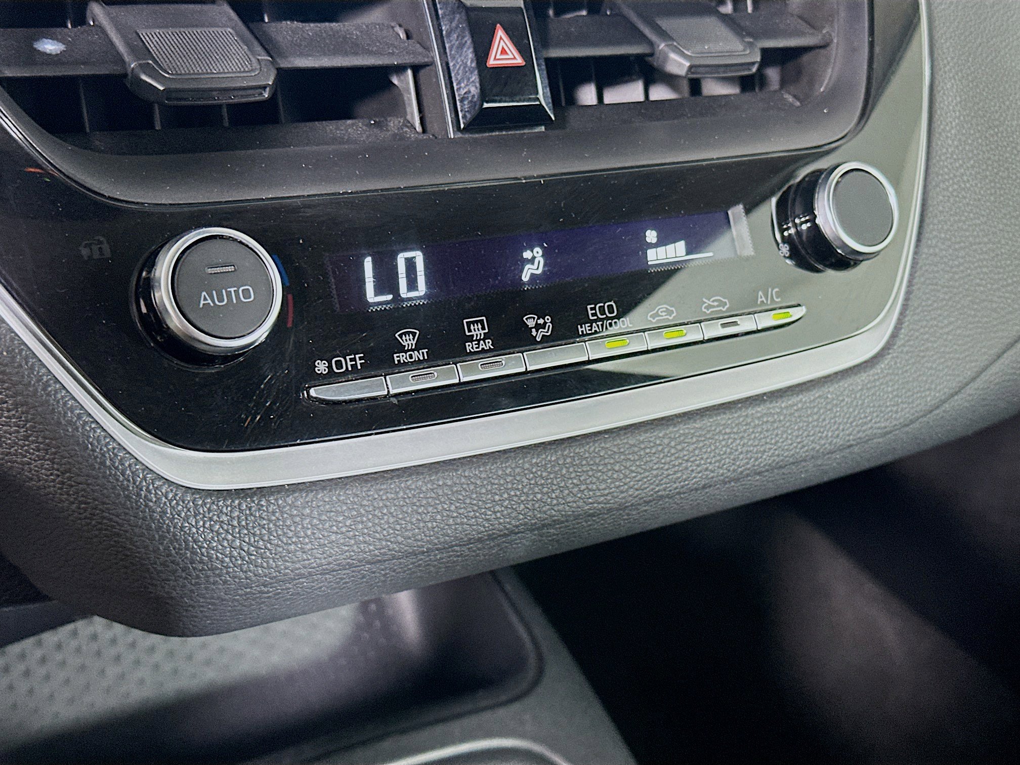 Used 2024 Toyota Corolla LE FWD image 22