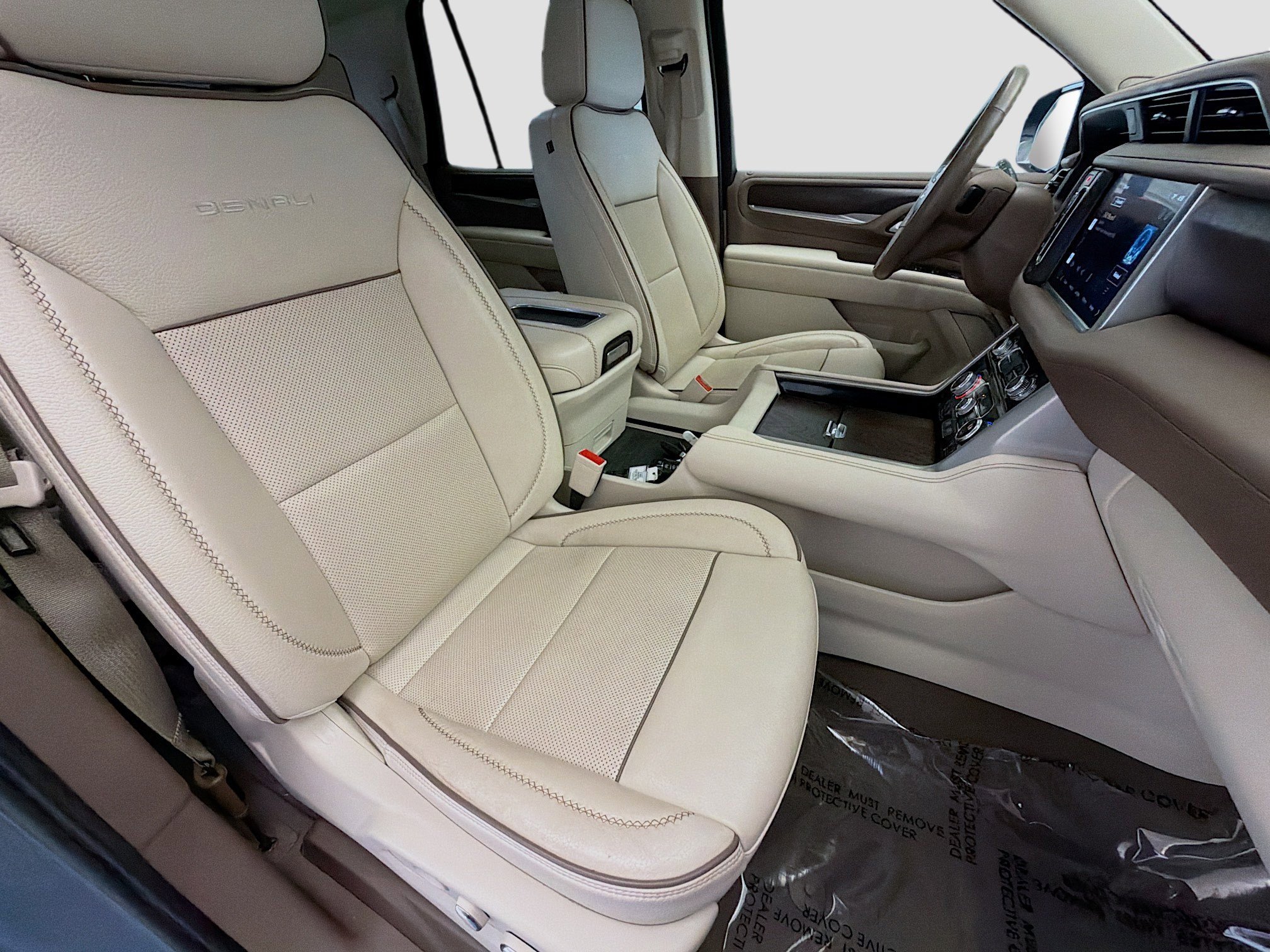 Used 2022 GMC Yukon Denali AWD/4WD image 15