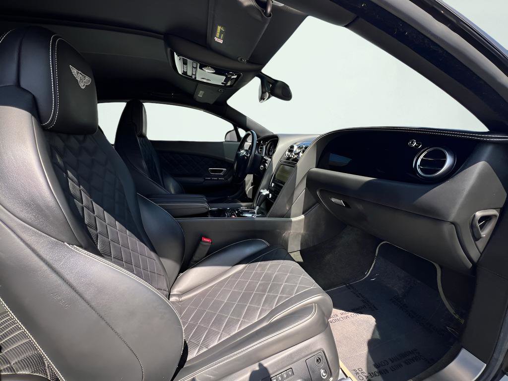 Used 2016 Bentley Continental GT image 27