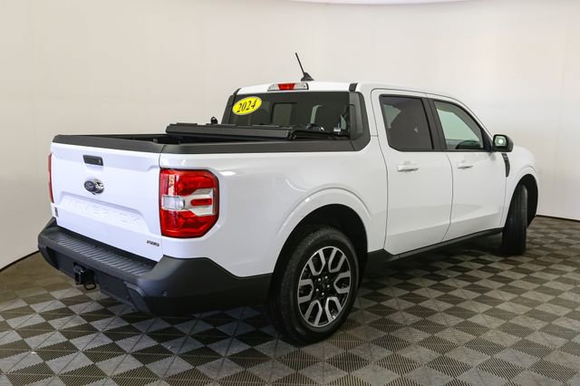 Used 2024 Ford Maverick Lariat w/ 4K Tow Package image 12