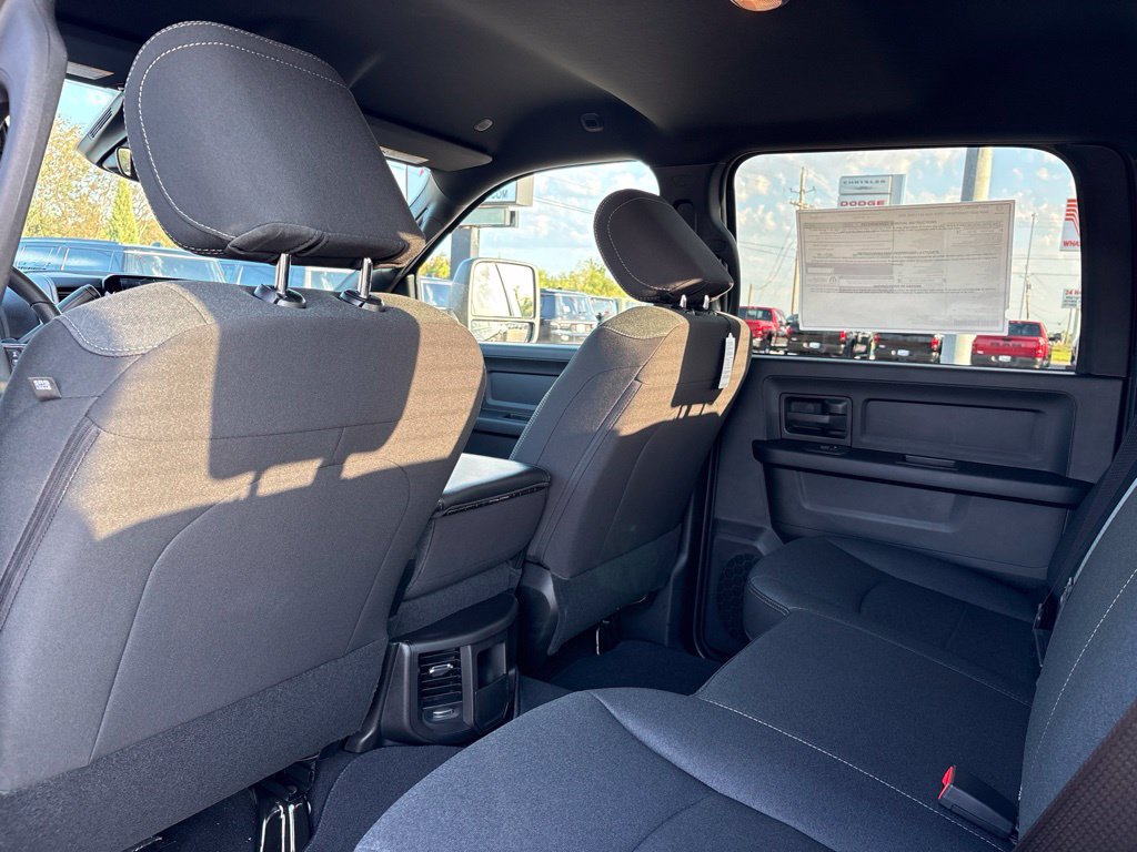 New 2027 RAM 3500 Tradesman AWD/4WD image 25