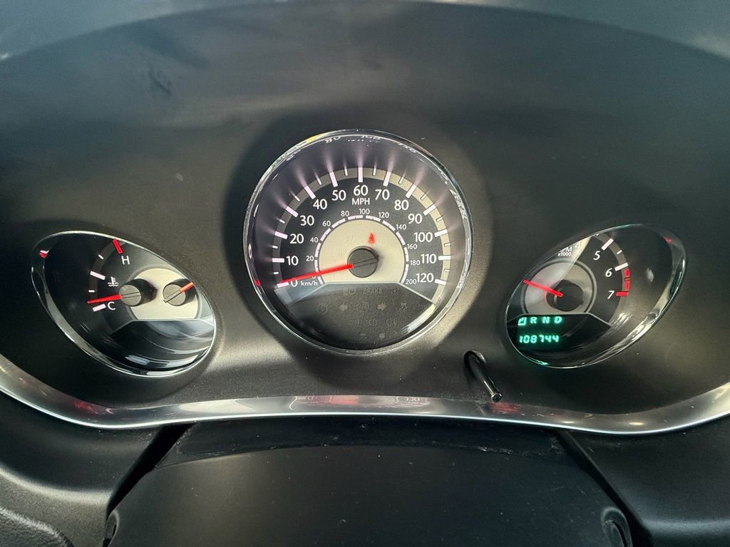 Used 2012 Chrysler 200 LX image 17