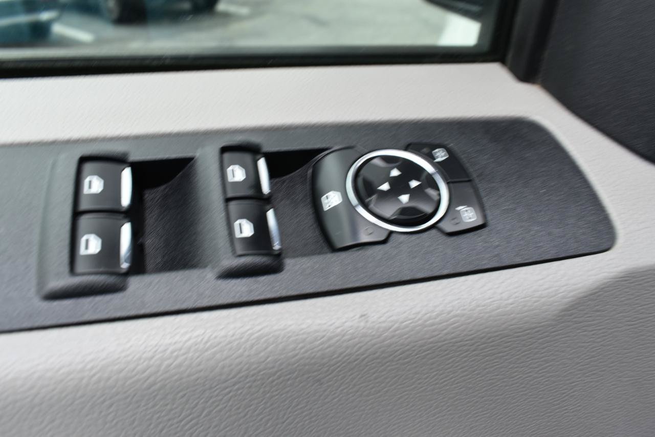 Used 2017 Ford F250 XLT AWD/4WD image 40
