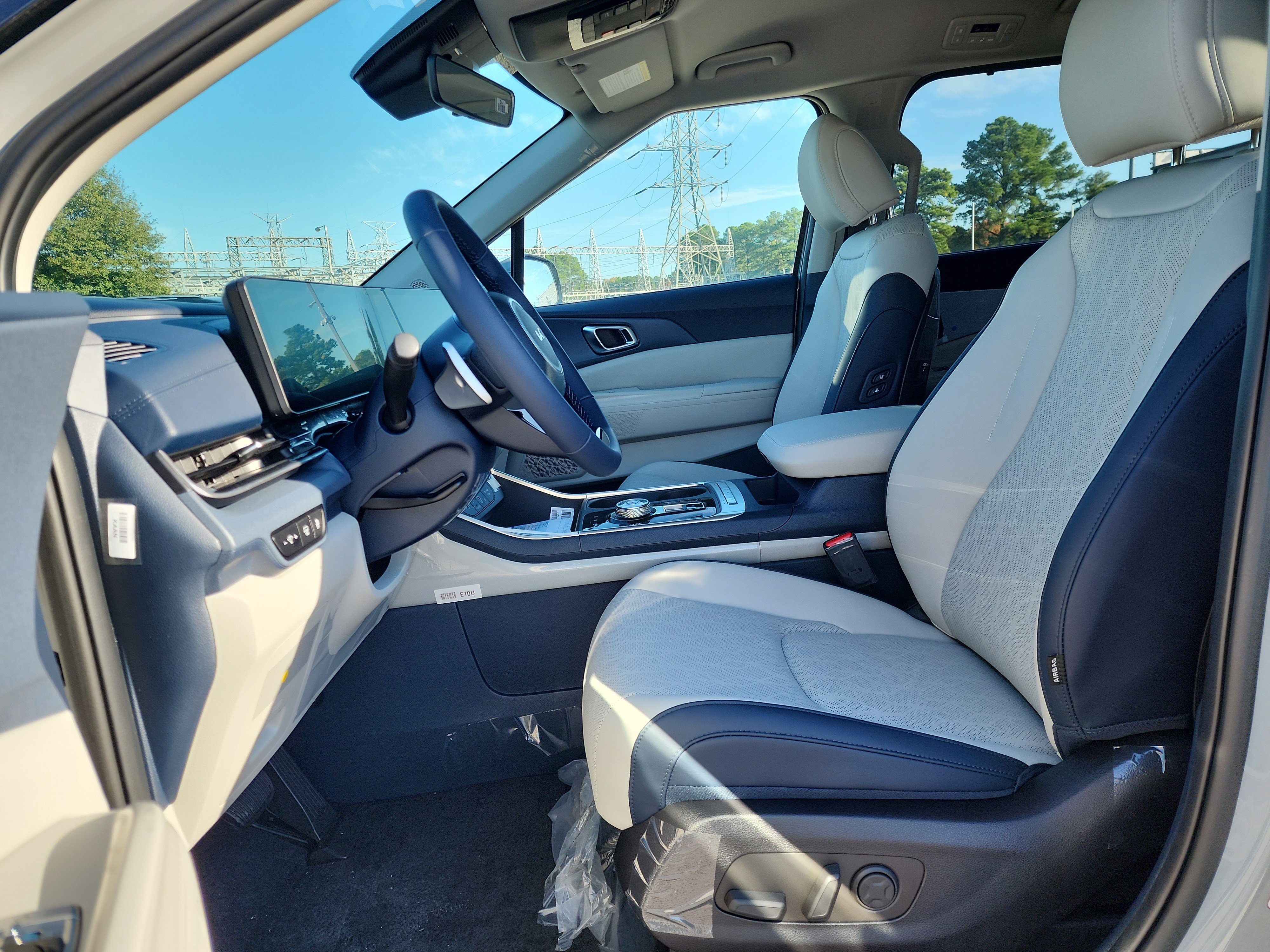 New 2026 Kia Carnival EX image 5