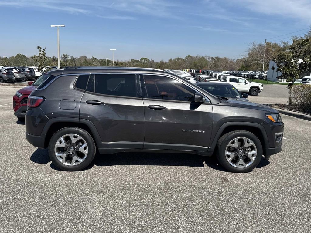 Used 2019 Jeep Compass Limited image 2
