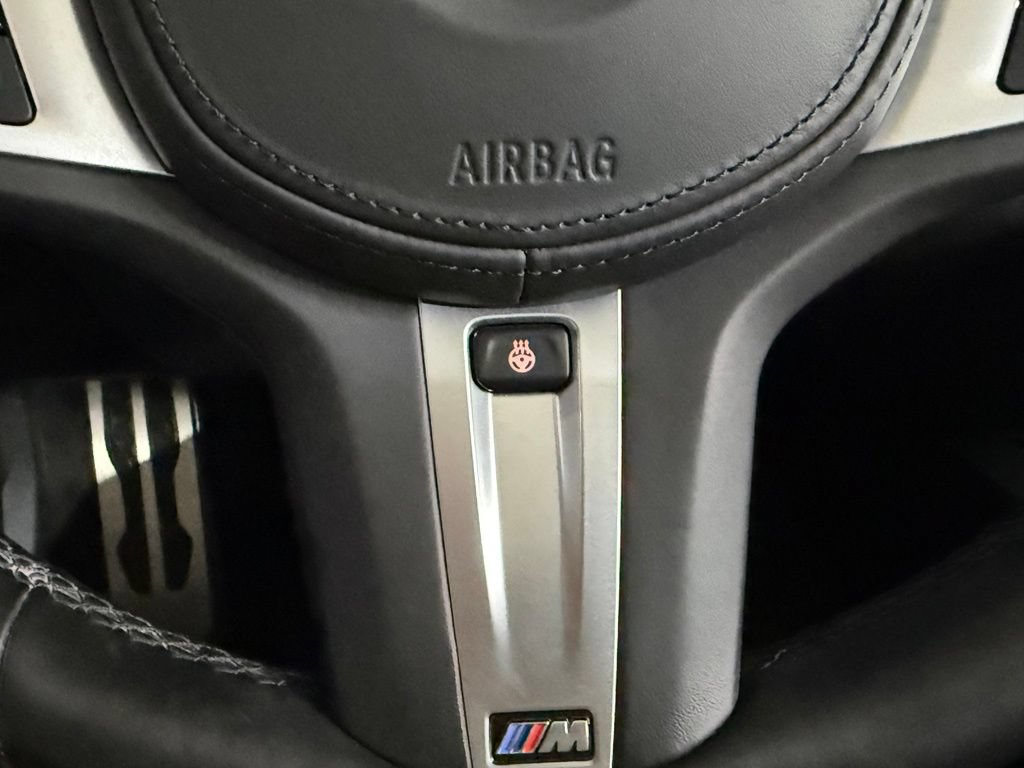 Used 2022 BMW Z4 M40i w/ Premium Package RWD image 36