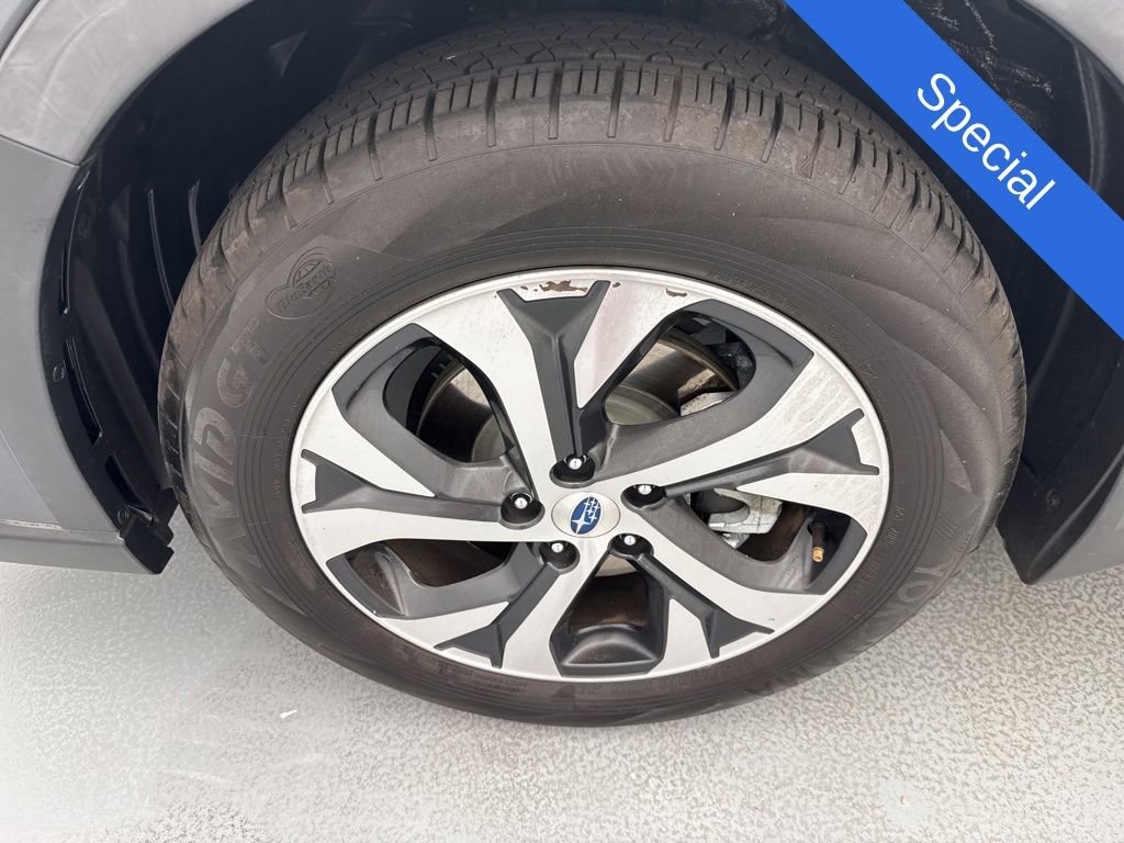 Used 2020 Subaru Outback Touring XT AWD/4WD image 4