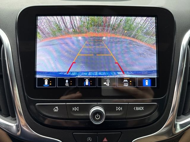 Used 2024 Chevrolet Equinox Premier image 18
