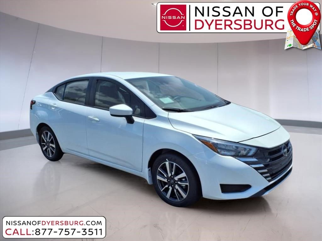 New 2025 Nissan Versa SV w/ Trunk Package