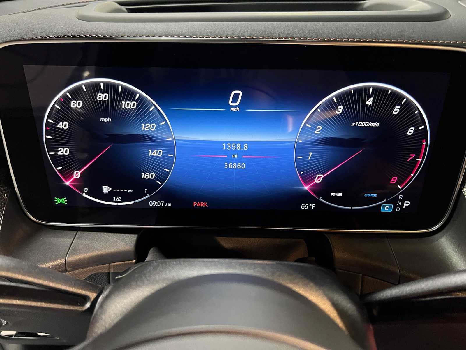 Used 2023 Mercedes-Benz GLC 300 4MATIC image 34