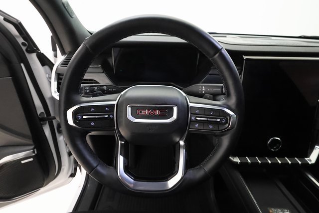 Certified 2025 GMC Acadia Elevation image 12