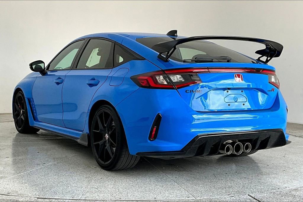 Used 2025 Honda Civic Type R image 2