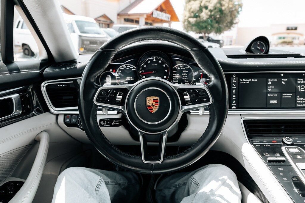 Used 2017 Porsche Panamera 4S AWD/4WD image 25
