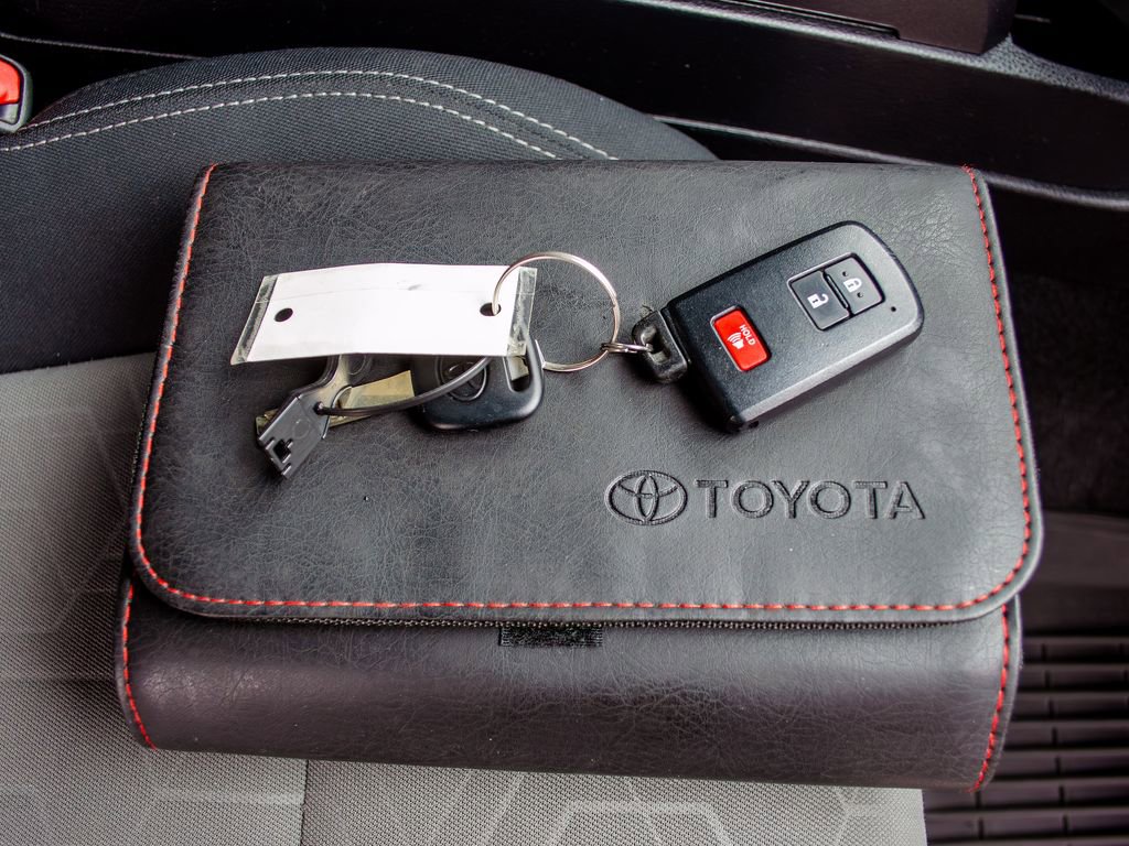 Used 2023 Toyota Tacoma TRD Sport image 34