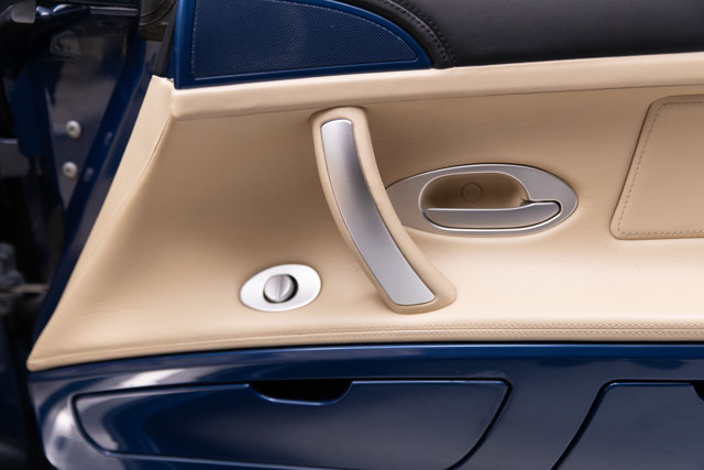 Used 2001 BMW Z8 RWD image 71