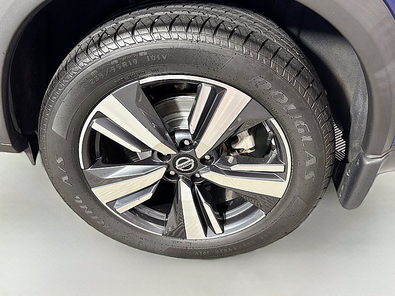 Used 2021 Nissan Rogue SL w/ Premium Package AWD/4WD image 32