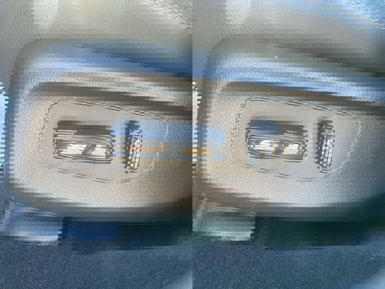 Used 2024 Honda HR-V EX-L image 13