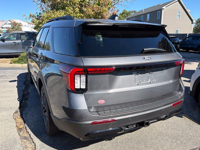 New 2027 Ford Explorer ST-Line w/ Premium Package AWD/4WD image 5