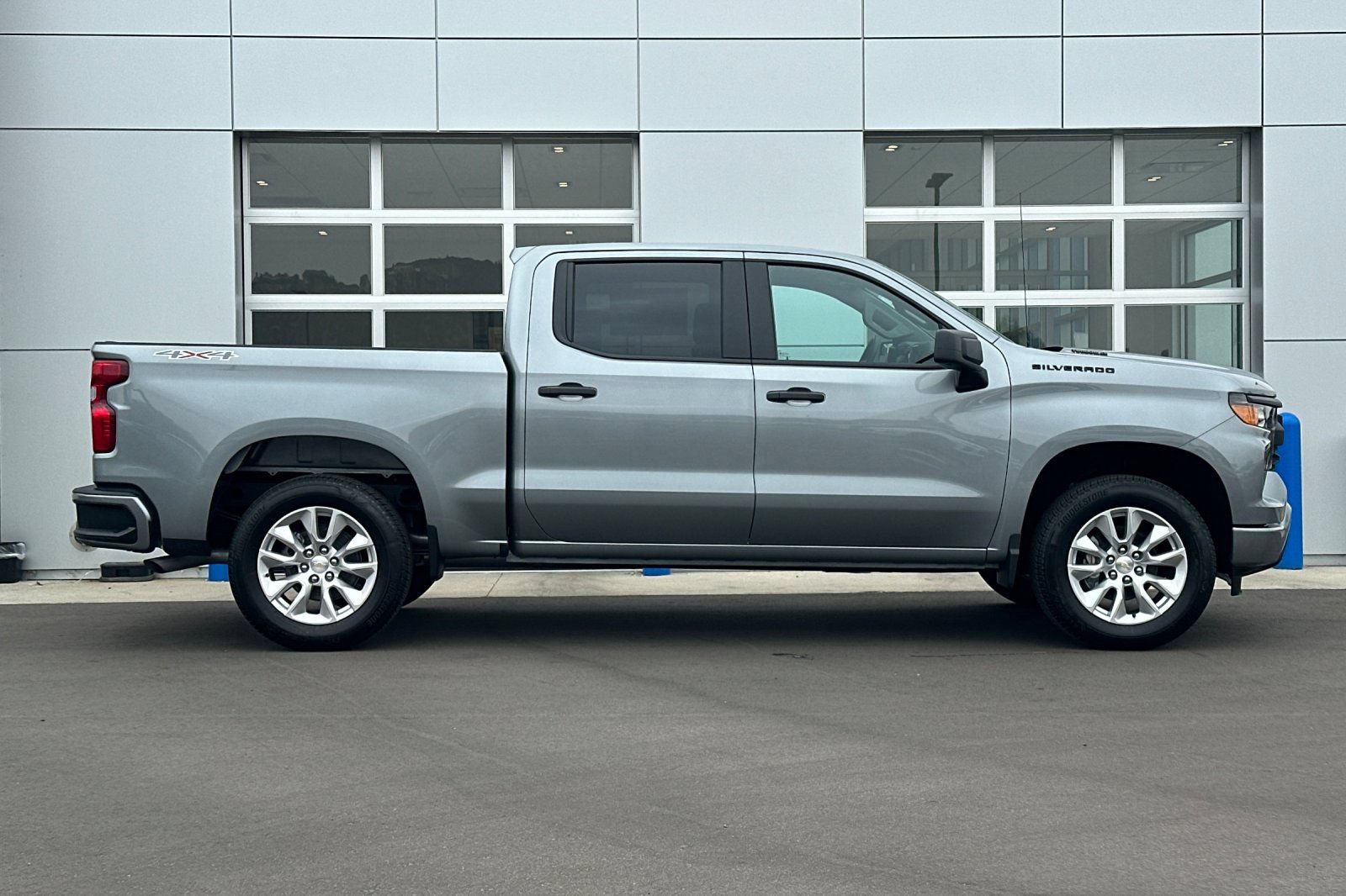New 2026 Chevrolet Silverado 1500 Custom w/ LPO, Dark Essentials Package AWD/4WD image 3
