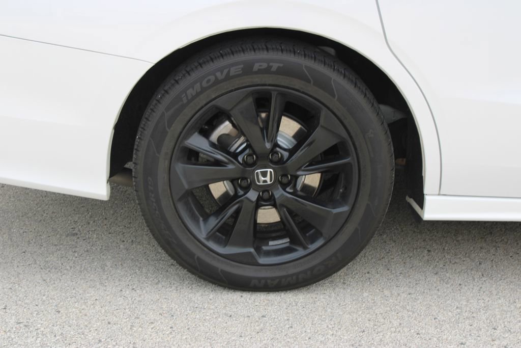 Used 2023 Honda Odyssey Sport image 33