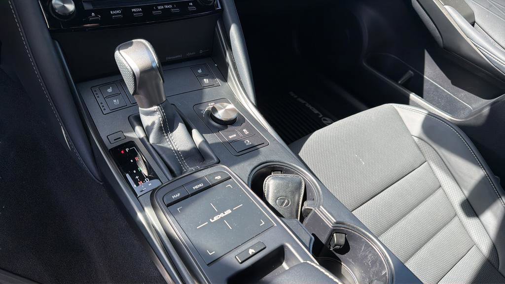 Used 2025 Lexus IS 350 F Sport w/ Navigation Package image 22