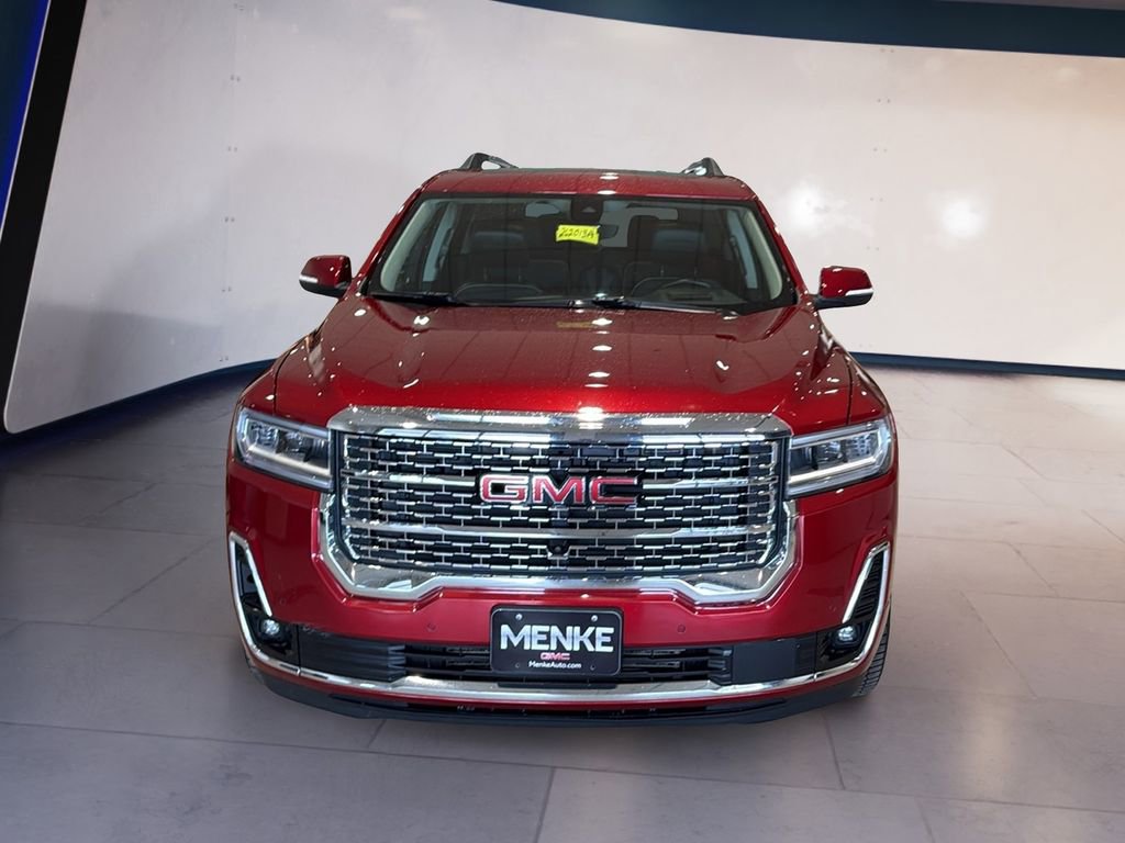 Used 2021 GMC Acadia Denali w/ Denali Ultimate Package AWD/4WD image 2