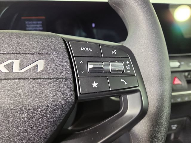 Certified 2025 Kia K4 FWD image 22