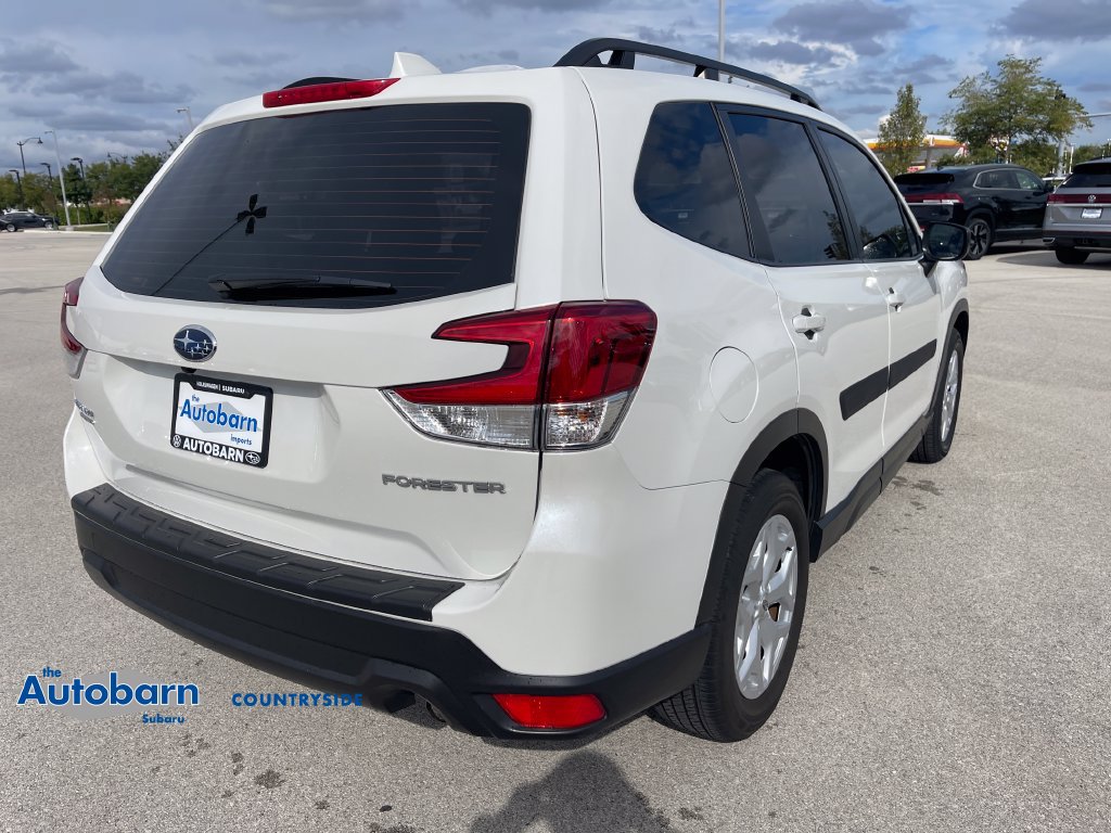 Used 2023 Subaru Forester AWD/4WD image 5