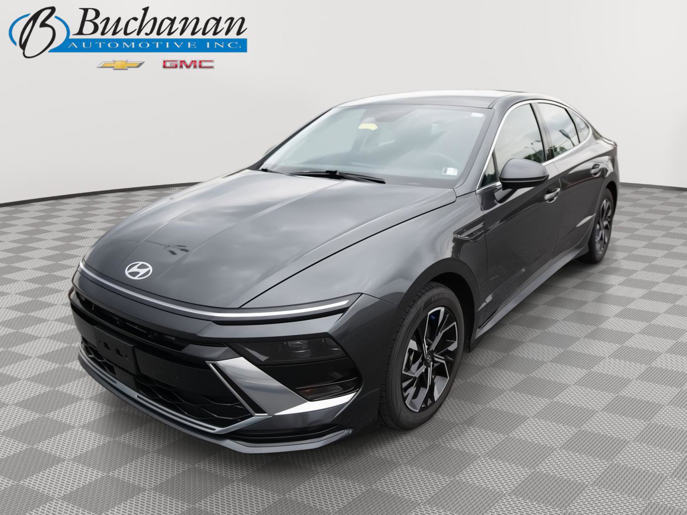 Used 2025 Hyundai Sonata SEL FWD image 1