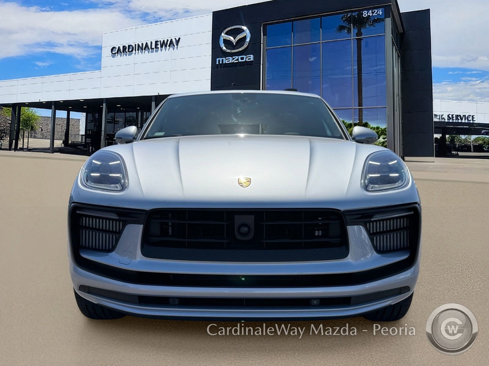 Used 2025 Porsche Macan S AWD/4WD image 11