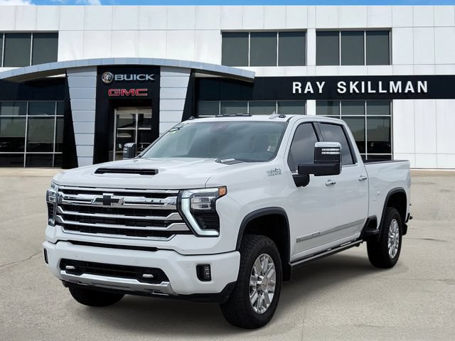 Used 2024 Chevrolet Silverado 2500 High Country w/ Technology Package AWD/4WD image 3