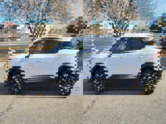 Certified 2025 Nissan Kicks SV w/ Illumination Package image 7