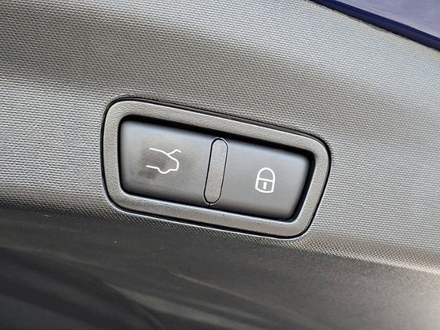 Used 2021 Alfa Romeo Stelvio Ti w/ Premium Package image 30