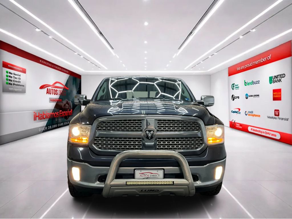 Used 2016 RAM 1500 Laramie w/ Convenience Group AWD/4WD image 3