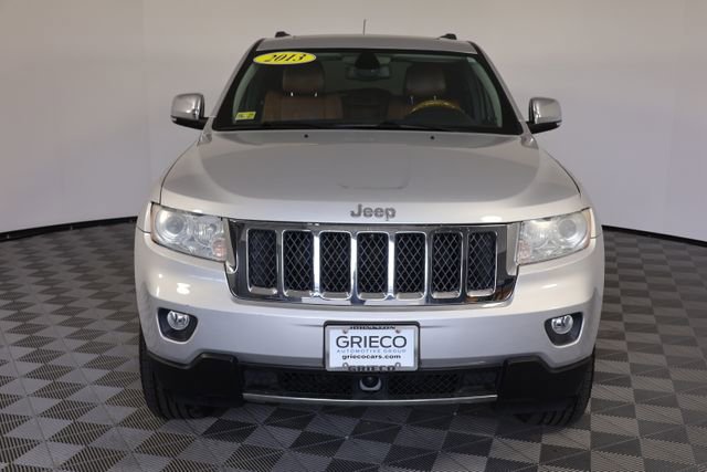 Used 2013 Jeep Grand Cherokee Overland w/ Advance Technology Group AWD/4WD image 3